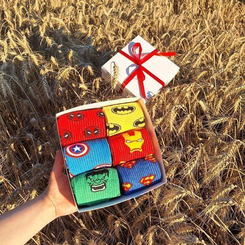 Бокс женских носков 36-41 на 6 пар с героями "Marvel" в подарочной коробке ж6герої1 фото