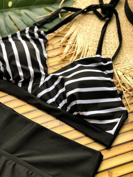 Раздельный черно-белый купальник PLUS SIZE съемными чашками и высокими плавками. SW1165 фото