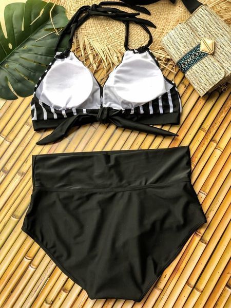 Раздельный черно-белый купальник PLUS SIZE съемными чашками и высокими плавками. SW1165 фото