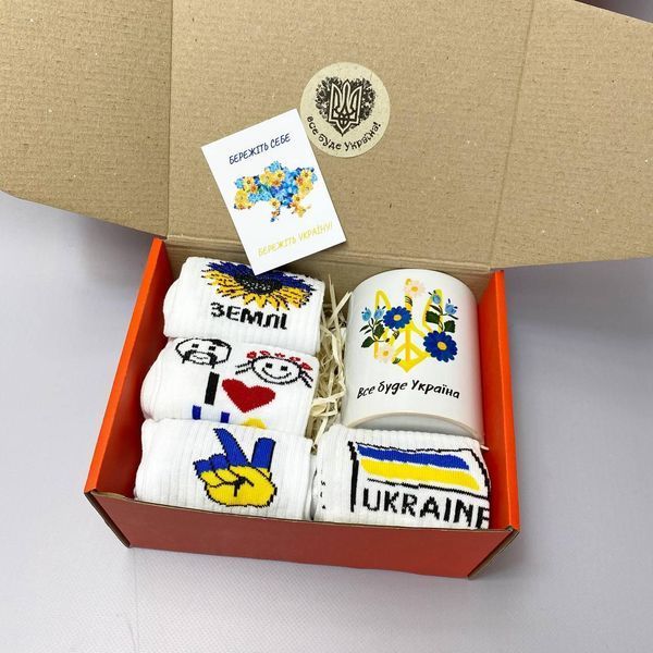 Подарунковий патріотичний жіночий бокс шкарпеток на 8 пар та кружкою шкЖ005 фото