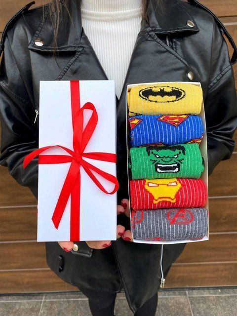 Бокс мужских высоких носков 40-45 на 5 пар "Супергерои Marvel" в подарочной коробке Ч5герої03 фото