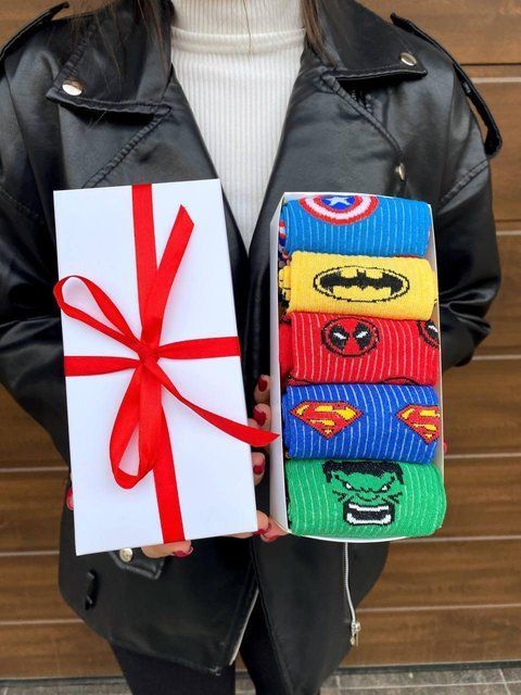 Бокс мужских высоких носков 40-45 на 5 пар "Супергерои Marvel" в подарочной коробке Ч5герої05 фото