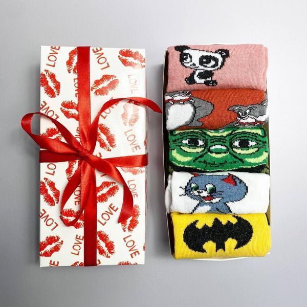 Набір жіночих шкарпеток 36-41 5 пар з мультяшним малюнком у подарунковій коробці ж5мульт011 фото